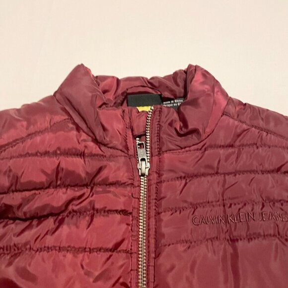 Calvin Klein Kids Boys Vest Size 5 - Picture 2 of 16